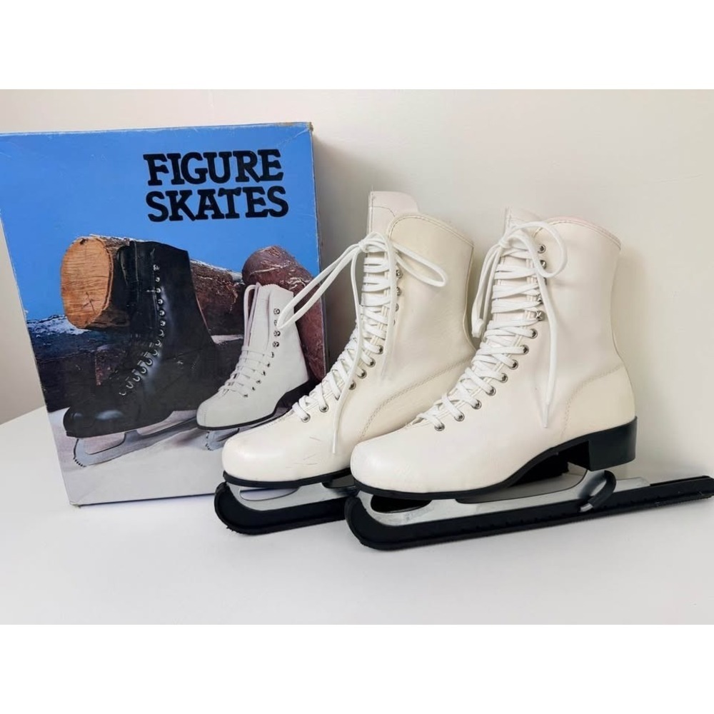 Vintage Sears Ladies Figure Ice Skates - Size 8 w/ Guards – c. 1970s–80s – Box